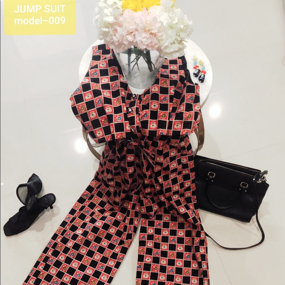 Jumpsuit M-L size